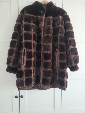 manteau fausse fourrure
