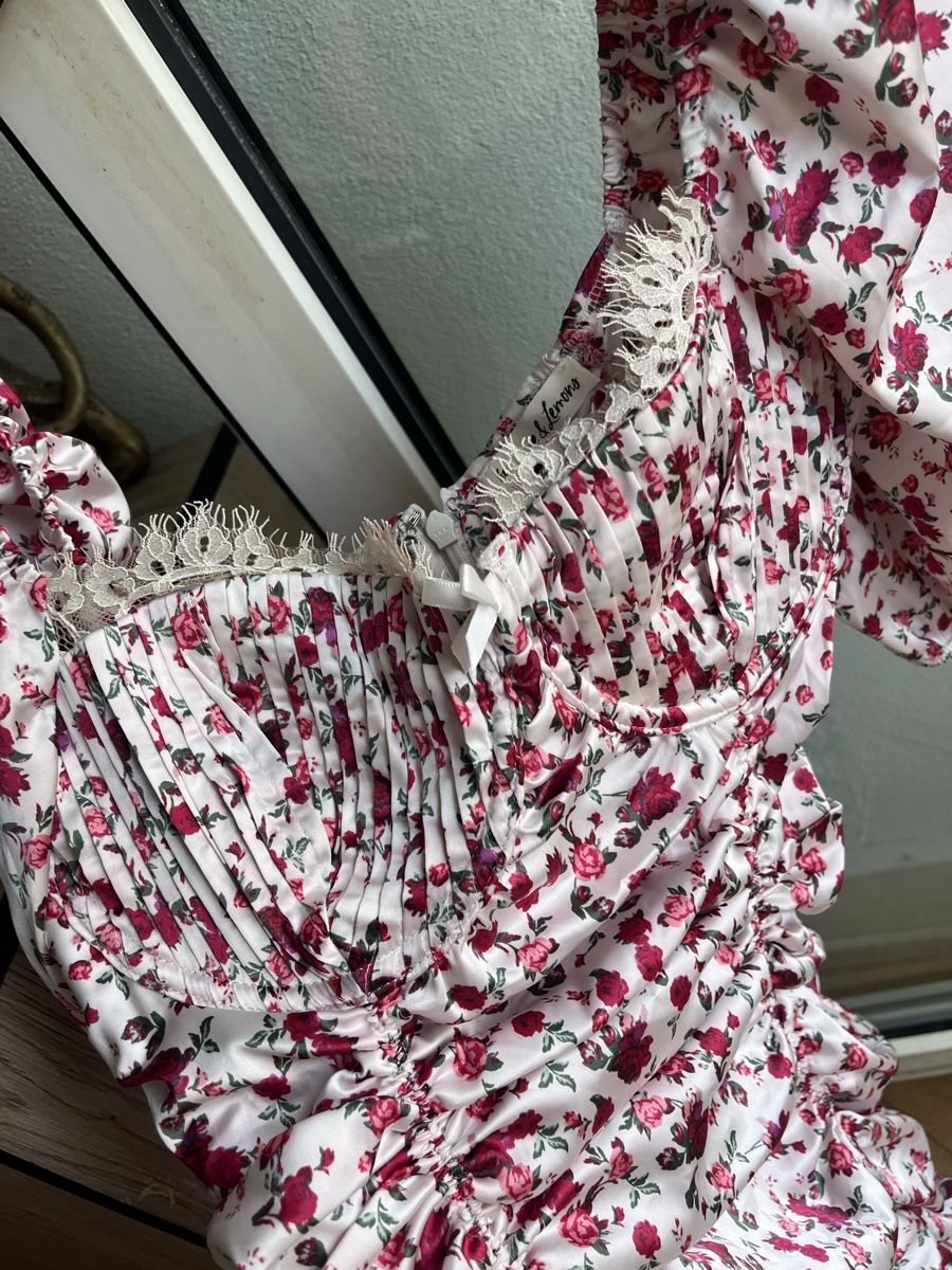 Robes: For Love & Lemons – D'occasion à Zürich par wen_v6fz 1