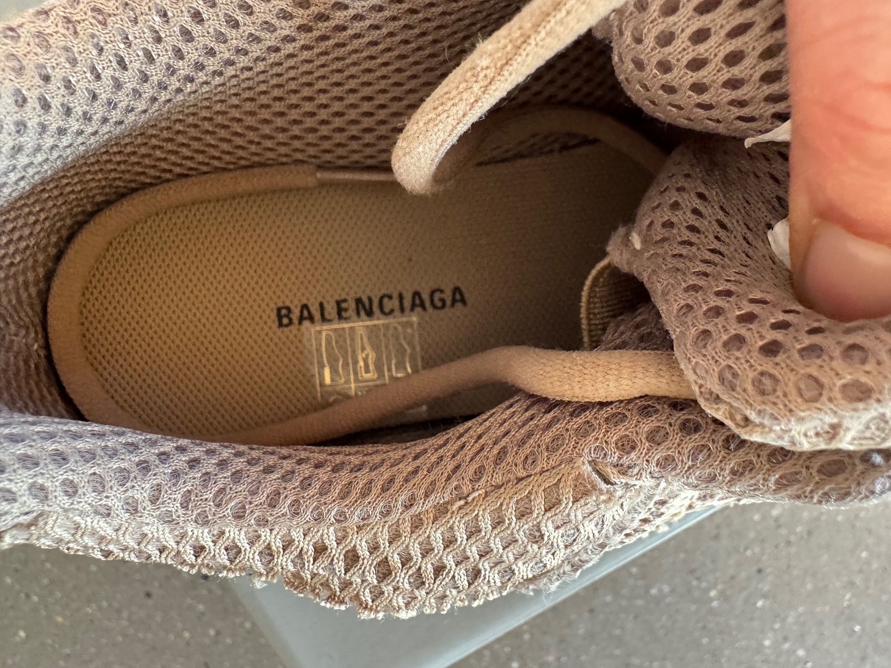 Balenciaga Scarpe da donna: Neue Sneaker von Balenciaga! – Nuovo e nell'imballaggio originale da Meilen venduto da Titiano 2