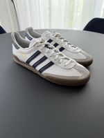 Adidas Jeans Original Weiss/Blau Gr. 44⅔ – Neu und ungetrage