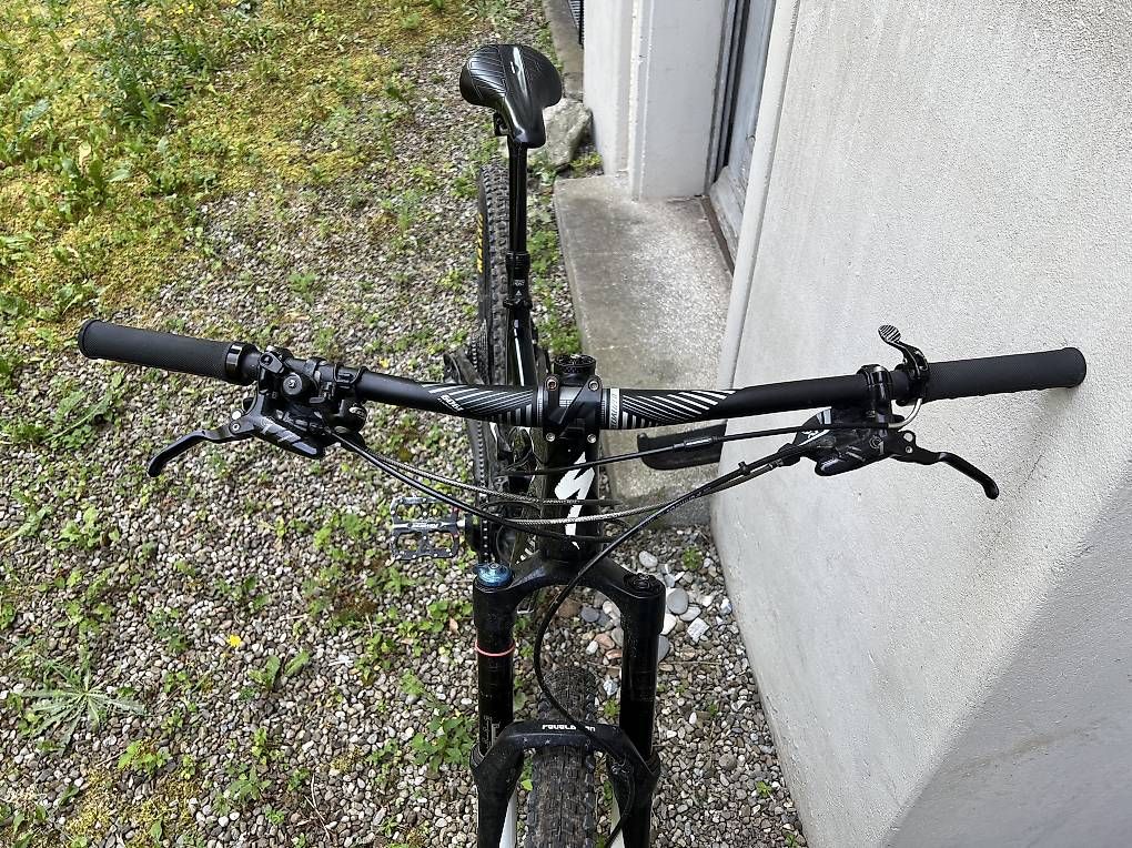 Specialized Vélos: Specialized Stumpjumper Comp Evo – D'occasion à Bern par Bubius 1