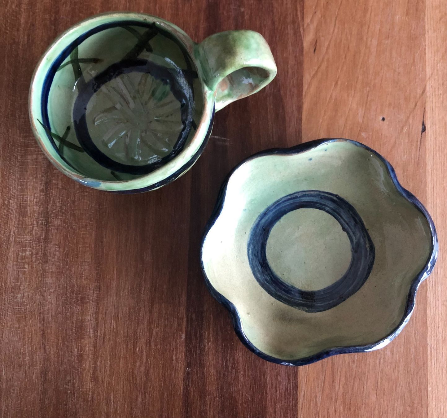 Tassen: Teetasse/Kaffeetasse und Untertasse – Gebraucht aus Samstagern von TAAF 2