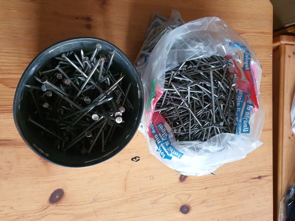 Nägel Kaufen auf Ricardo