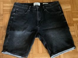PULL&BEARJeans Shorts Gr.EUR 44