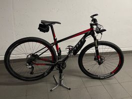 Mountainbike Scott Scale schwarz rot gebraucht 29 Zoll