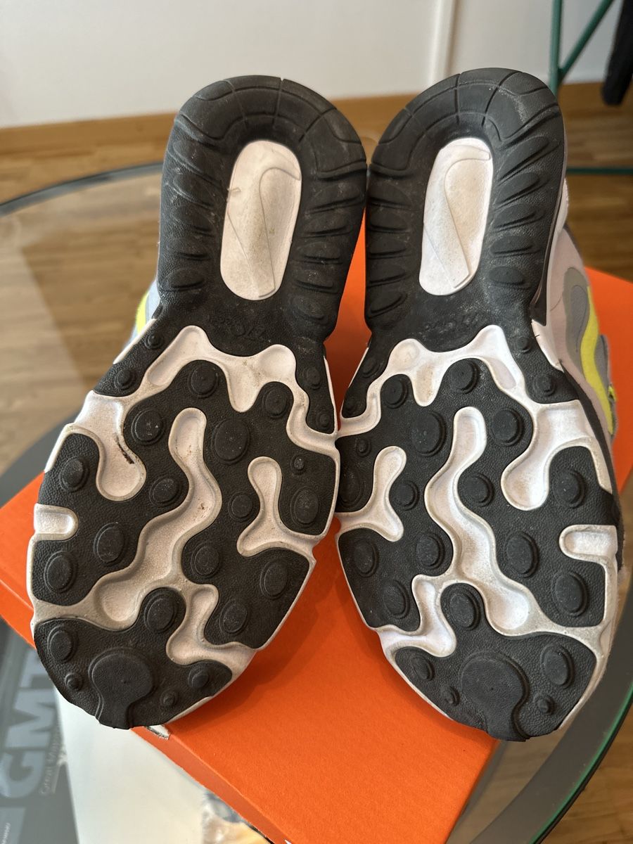 Nike Scarpe da donna: Nike Air React 270 – Usato da Sierre venduto da AndreaIsma8 2