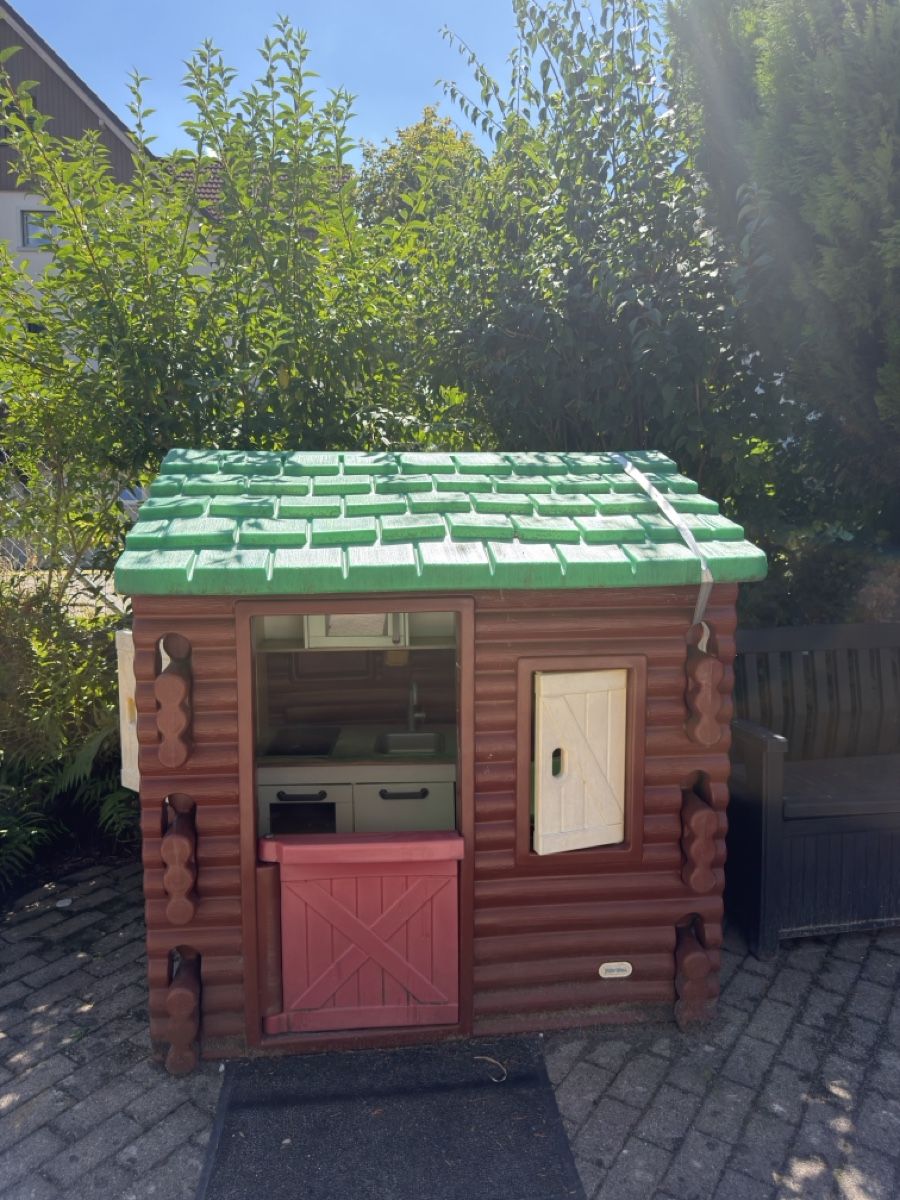Spielhäuser: Spielhaus Outdoor – Gebraucht aus Birmensdorf ZH von natascha.6k