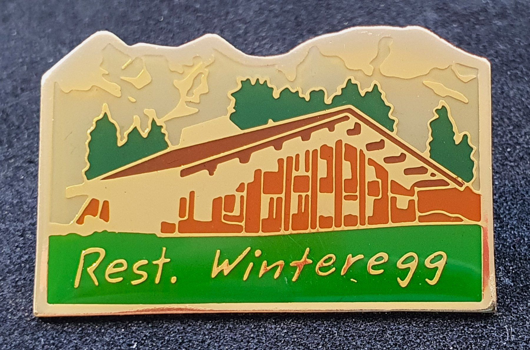 Cartes postales: T720 - Pin Restaurant Winteregg – D'occasion à Reinach BL par Boston-Verkauf