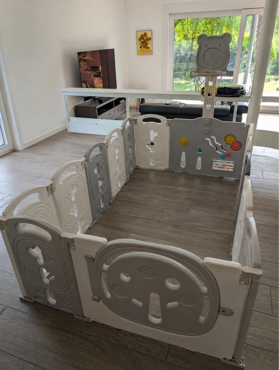 Box & Barriere di sicurezza: Parc modulable géant dès 0 mois – Nuovo (secondo la descrizione) da La Tour-de-Peilz venduto da flo_m27g