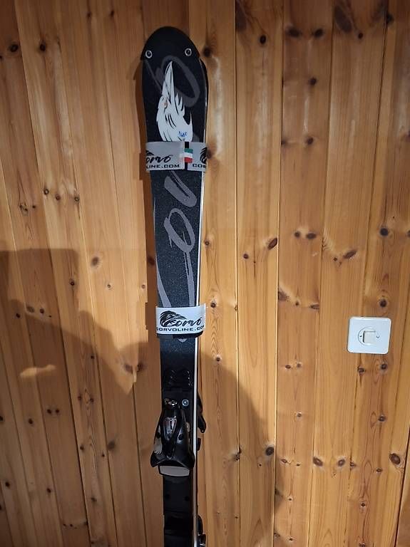 Tutti gli attrezzi: Komplett ausgestattetes Ski-Service-Set – Usato da Herbriggen venduto da mar_59kp 4