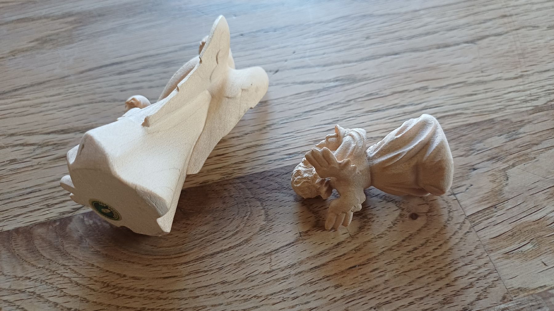 Figuren: Schöne Holzengel – Gebraucht aus Flawil von Pinkmalibu 9