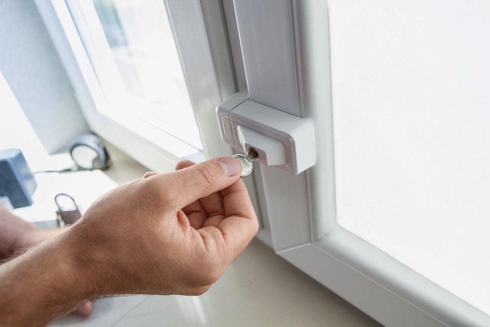 Abus Lucchetti: ABUS Fenster-Zusatzsicherung 3010 – Nuovo e nell'imballaggio originale da Kägiswil venduto da nick333 2