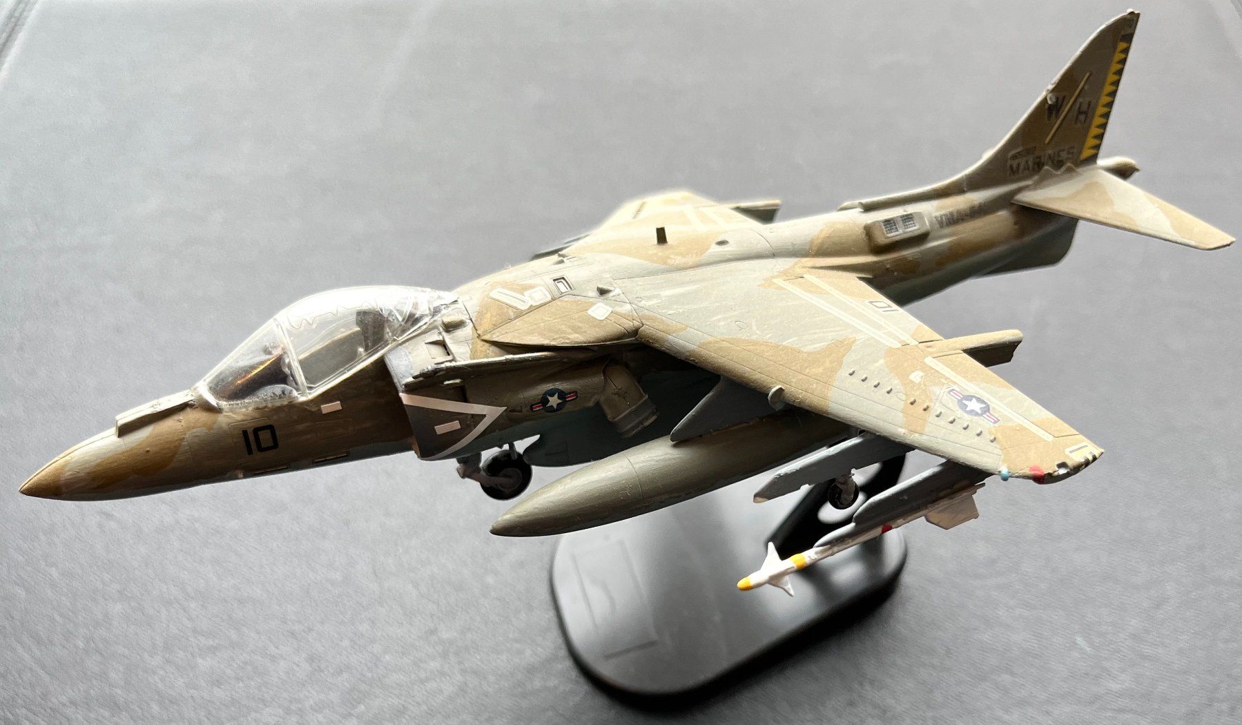 Kit di modellismo & Modellini statici: HARRIER II Plus AV-8B – Usato da Küsnacht ZH venduto da Koluk