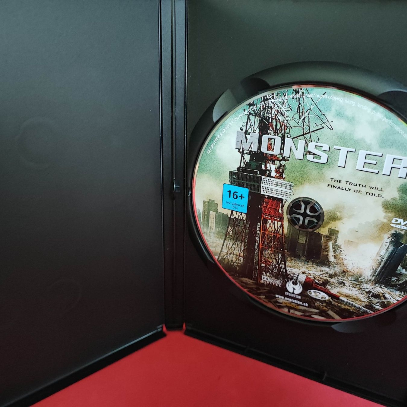 Alle DVDs: MONSTER – Gebraucht aus Dübendorf von kb86_MOVIE 3