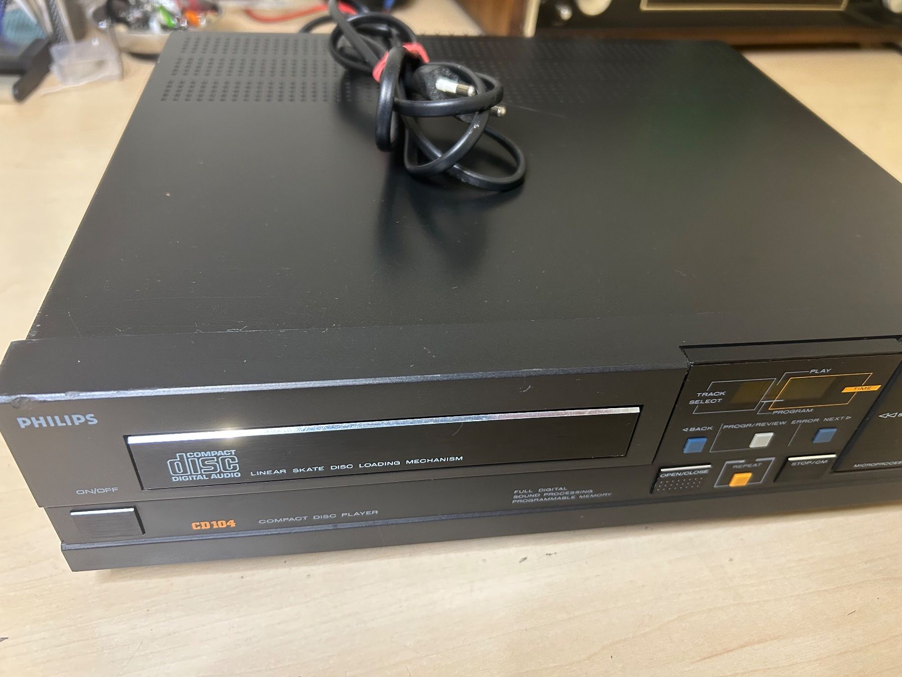 Philips Sistemi audio & multimediali: Philips CD104 – Usato da Baar venduto da AAT5 6
