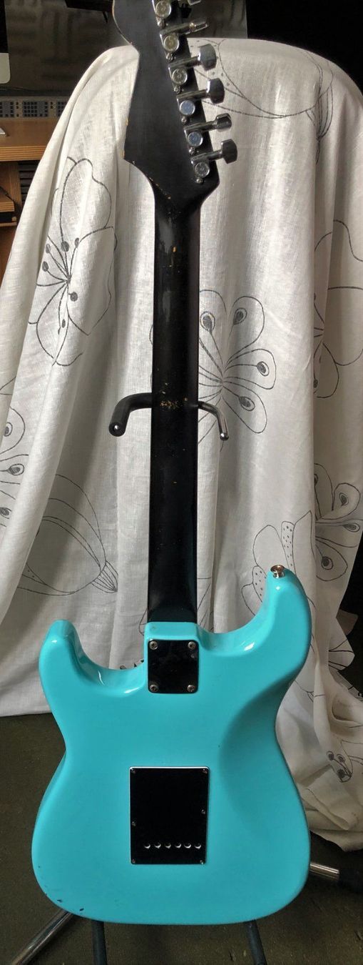 Strumenti musicali: Pagelli Gitarre Strat Style 1983 – Usato da Zürich venduto da gio_sl5s 1