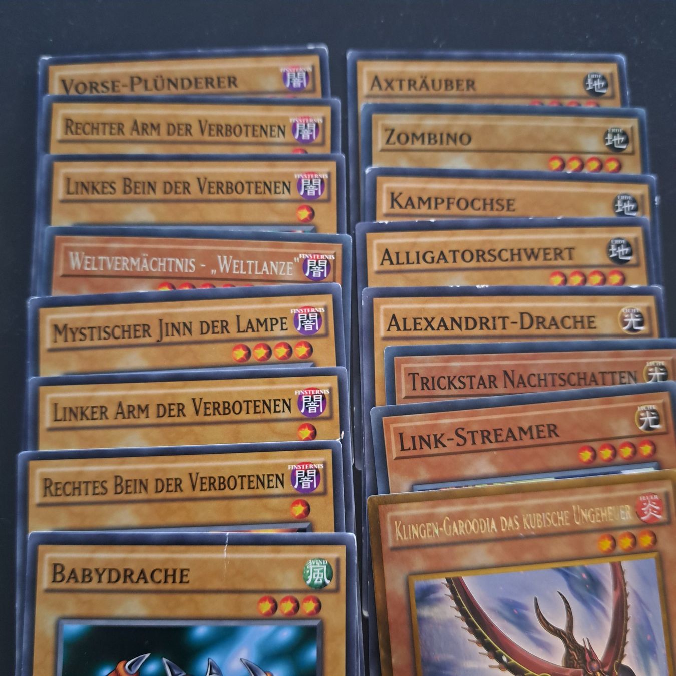 Altro materiale scolastico: Yu- Gi-Oh  Legendary Dreck II Spielkarten – Usato da Unterentfelden venduto da Miro-Lou 3