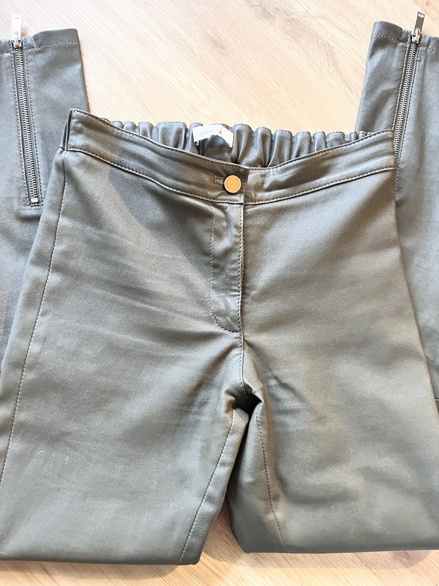 Pantaloni: Steven K Lederhose – Usato da Lohn SH venduto da Microzoff 1