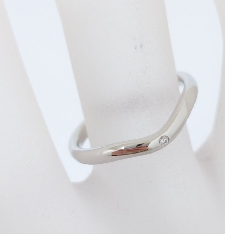 Tiffany & Co. Anelli: TIFFANY&Co Curved 1P Diamond Ring – Usato da Kreuzlingen venduto da dad_9x7b 2