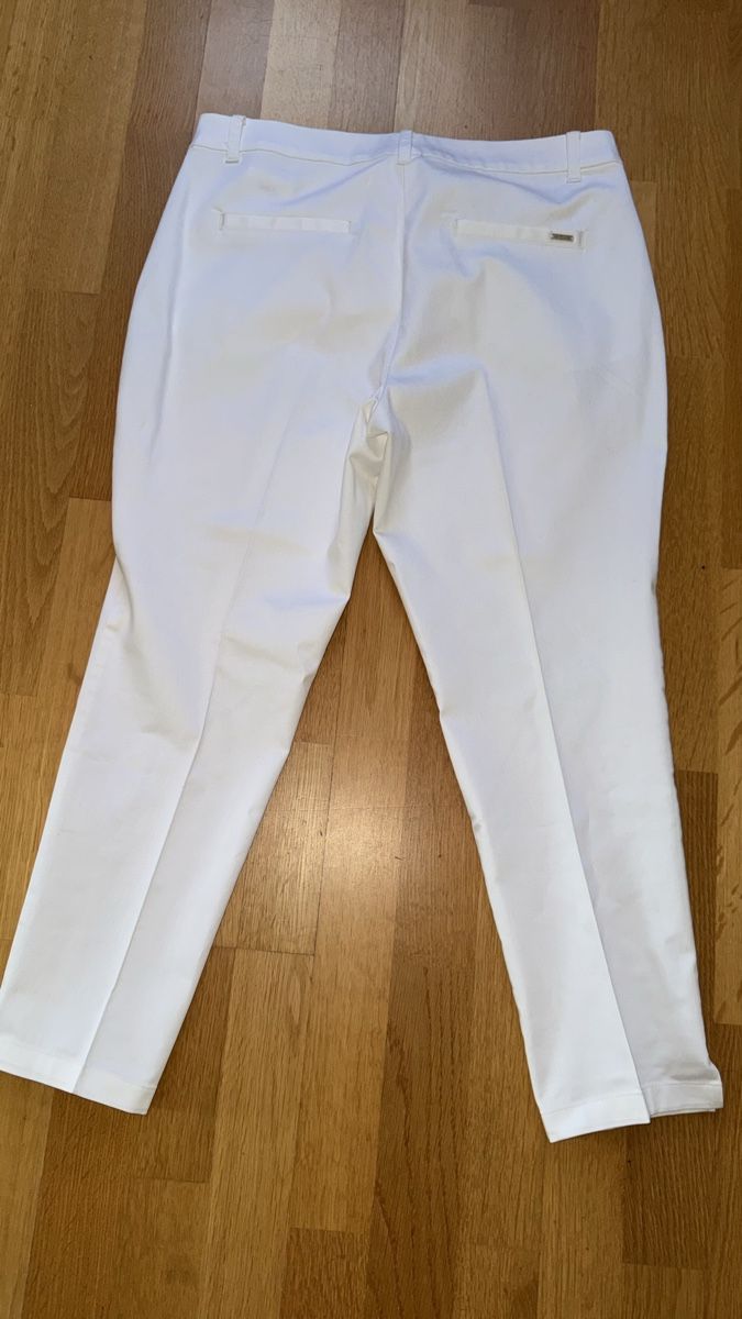 C&A Hosen: Sommerhose 42, C&A – Gebraucht aus Gümligen von morticiaaddams 2