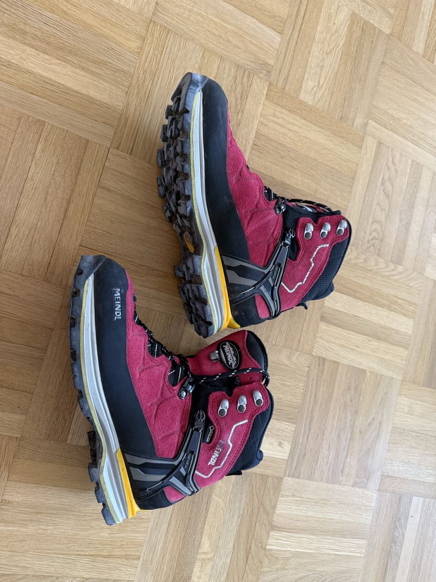 Meindl Damenschuhe: Meindl Wanderschuhe Grösse 39 guter Zustand – Gebraucht aus Liestal von Olivia_W 1