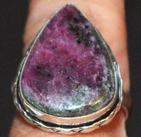 Ring L-7392 – Rubin Zoisit - Verstellbar