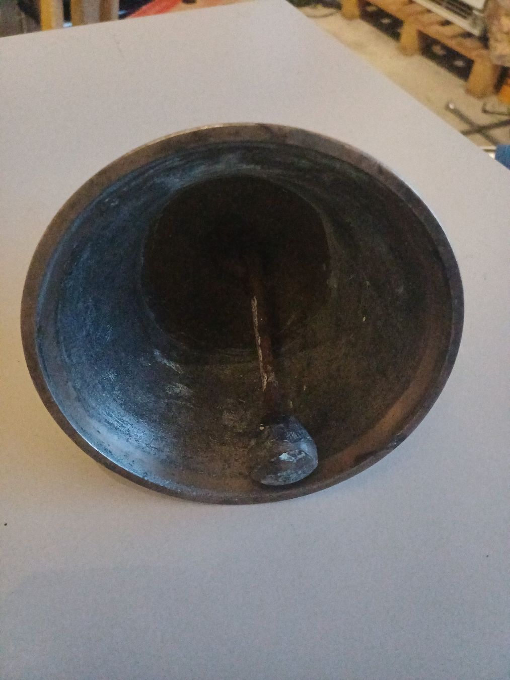 Campanacci mucche: Kuhglocke mit Griff Höhe 12 Durchmesser 13.5 cm – Usato da Zuckenriet venduto da Res. 2