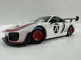 Porsche 935 1:18 Martini Racing, weiss, MINICHAMPS
