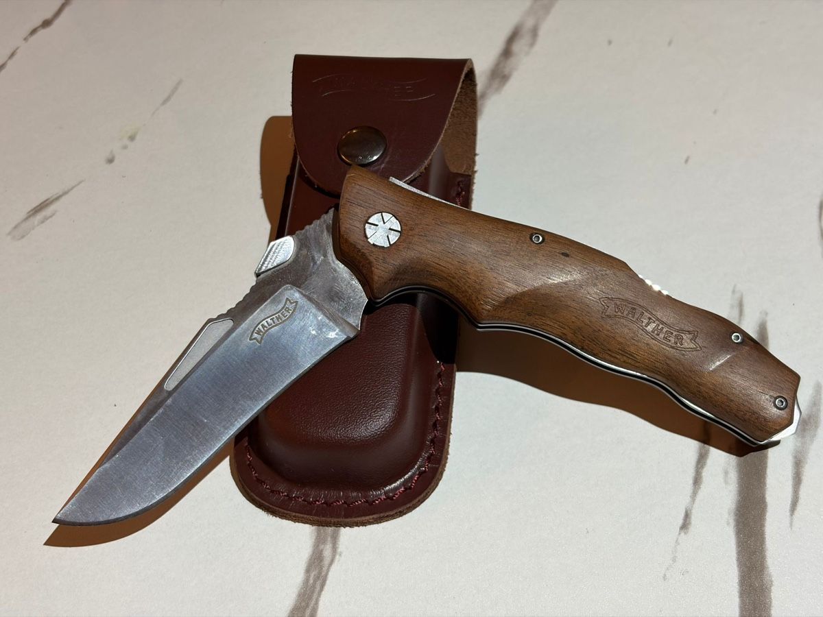 Walther Coltelli tascabile: Walther Klappmesser mit Lederscheide - Top Zustand! – Nuovo e nell'imballaggio originale da Glattfelden venduto da pal_95tk