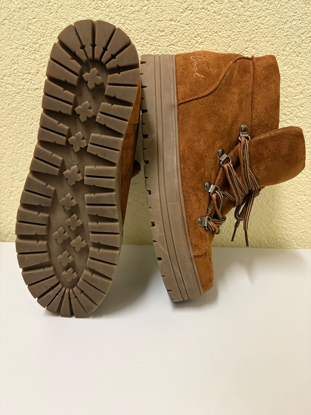 Scarpe da donna: Schuhe Gr.41 – Usato da Basel venduto da tif_m2h6 2