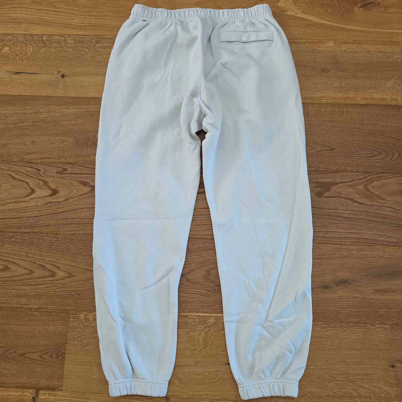 Nike Pantaloni: Nike Jogginghose hellgrau Grösse L trainerhose herren – Nuovo (secondo la descrizione) da Gammen venduto da home_brocki 1