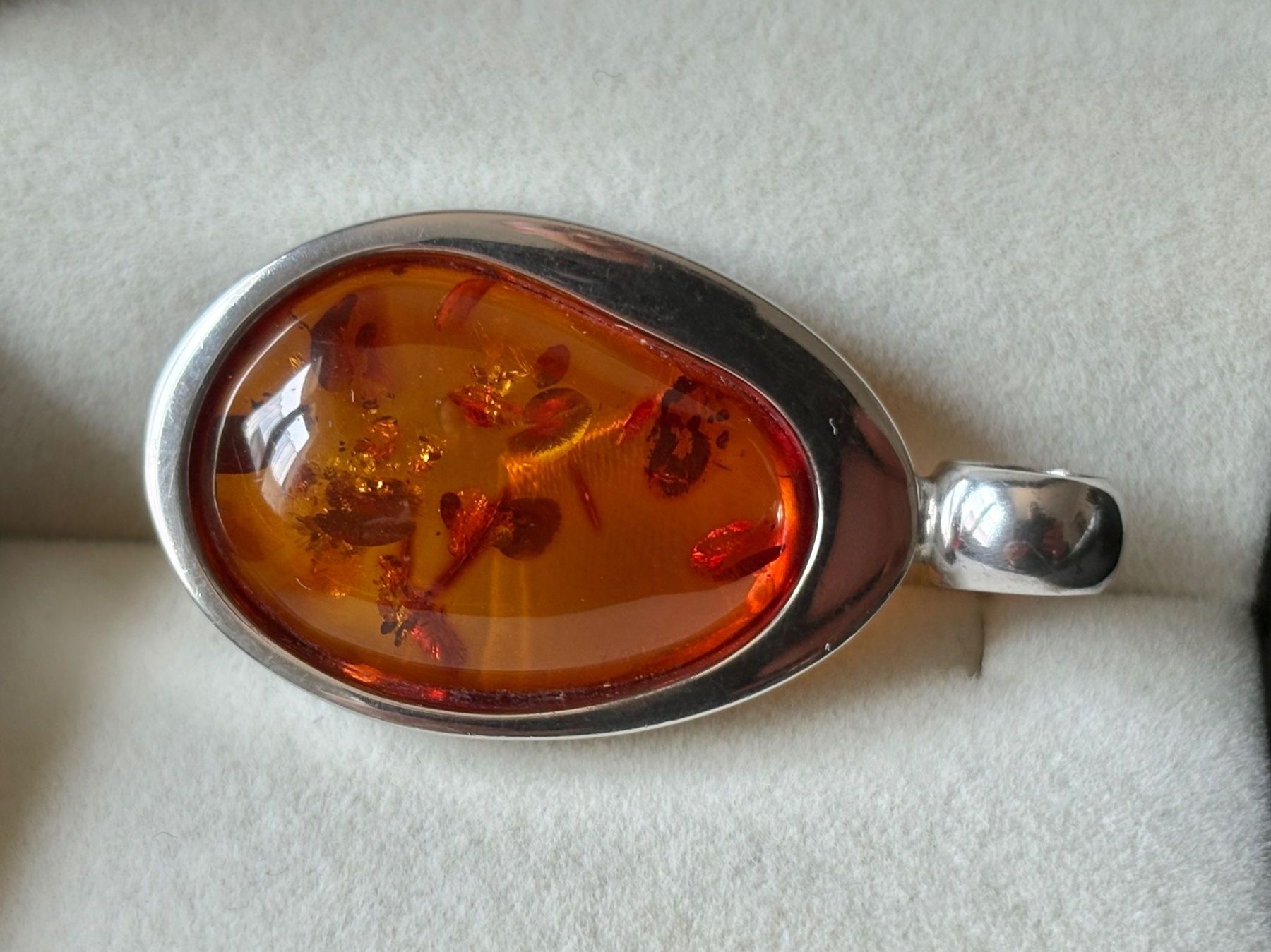 Pendentifs: Bernstein Anhänger, massiv, Silber 925 – Neuf (Voir description) à Brugg AG par lau_9rvy 2