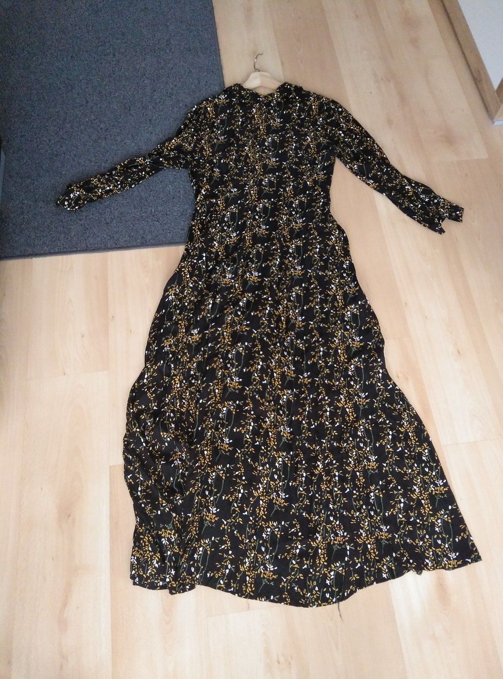 Vestiti: Schönes Kleid Gr.XL – Usato da Schöfflisdorf venduto da cri_8gn5 5