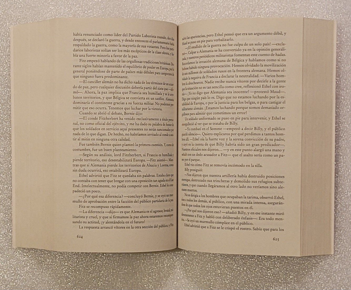 Libri: La caída de los gigantes – Usato da Zürich venduto da Avd 6
