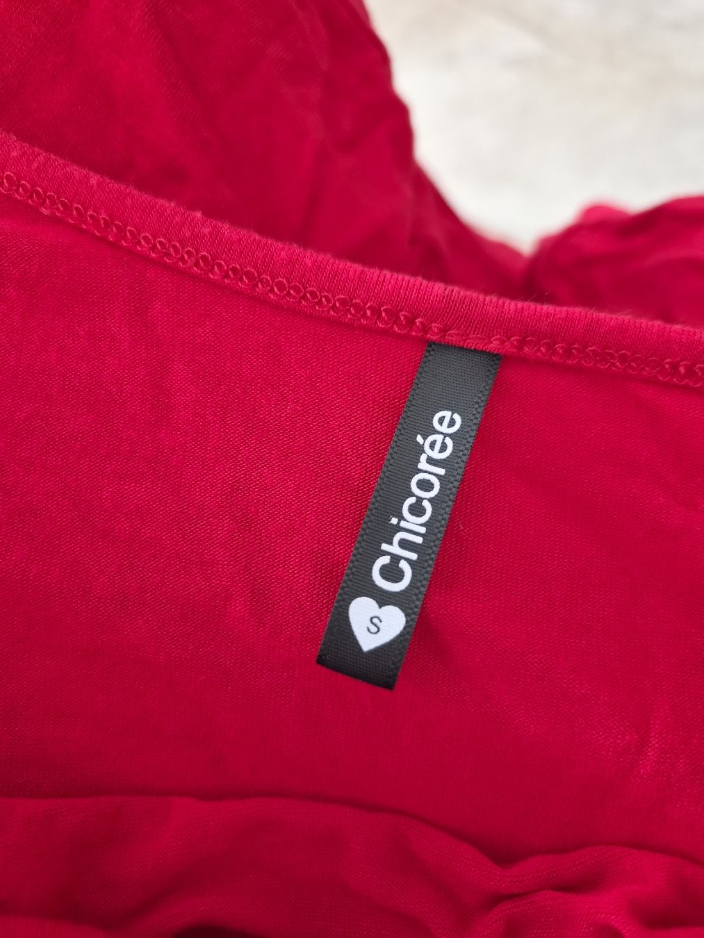T-shirt: Chicoree Damen 3/4-Shirt Rot Grösse S – Usato da Niederrohrdorf venduto da Miripfiri 3