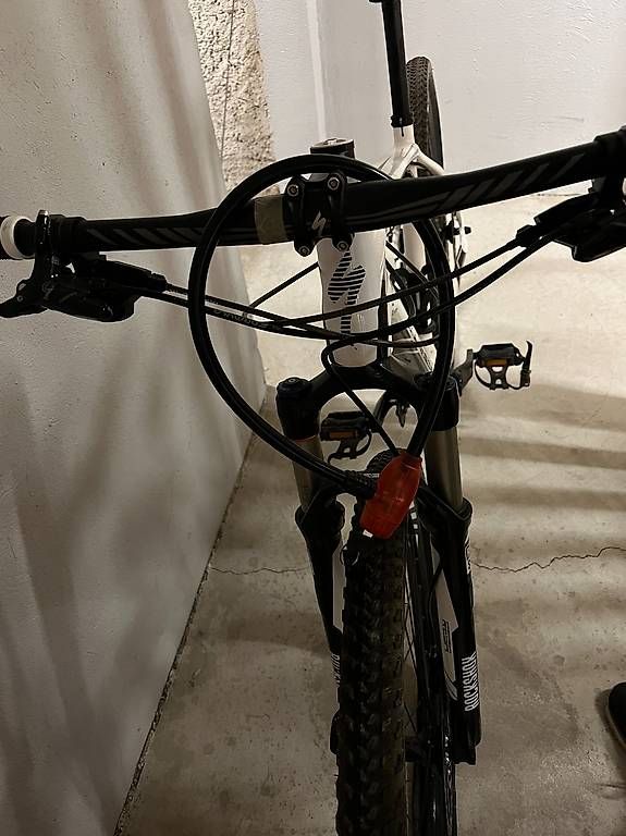 Vélos: Specialized Stumpjumper Comp – D'occasion à Baden par fio_2hh7 4