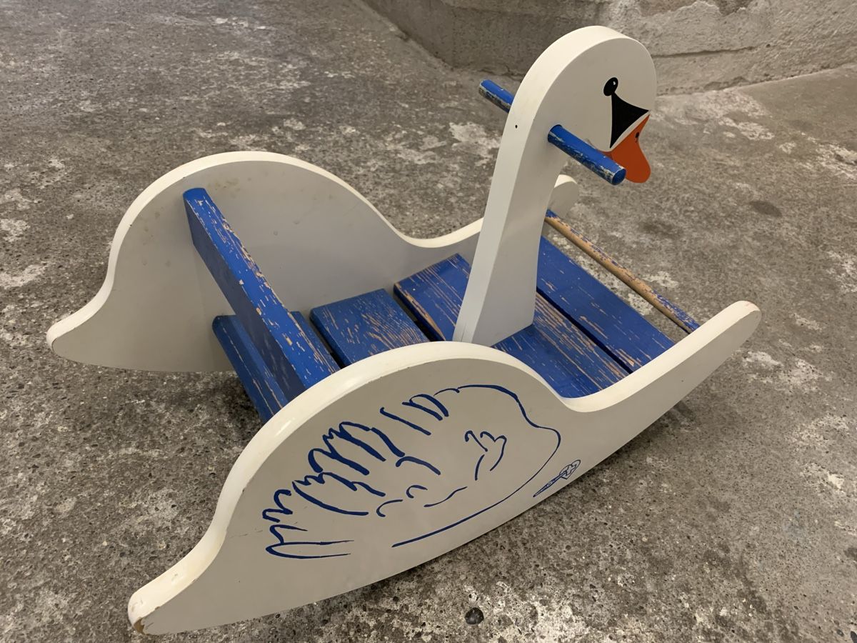 Wisa Gloria Giocattoli: Schaukelpferd Schwan – Usato da Zürich venduto da Renrudal 1