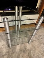 Spectral HiFi-Rack aus Glas und Aluminium. NP CHF 1’970