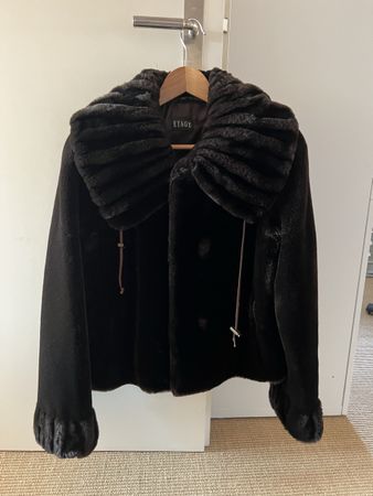 Jacke aus Kunstpelz / Fake Fur