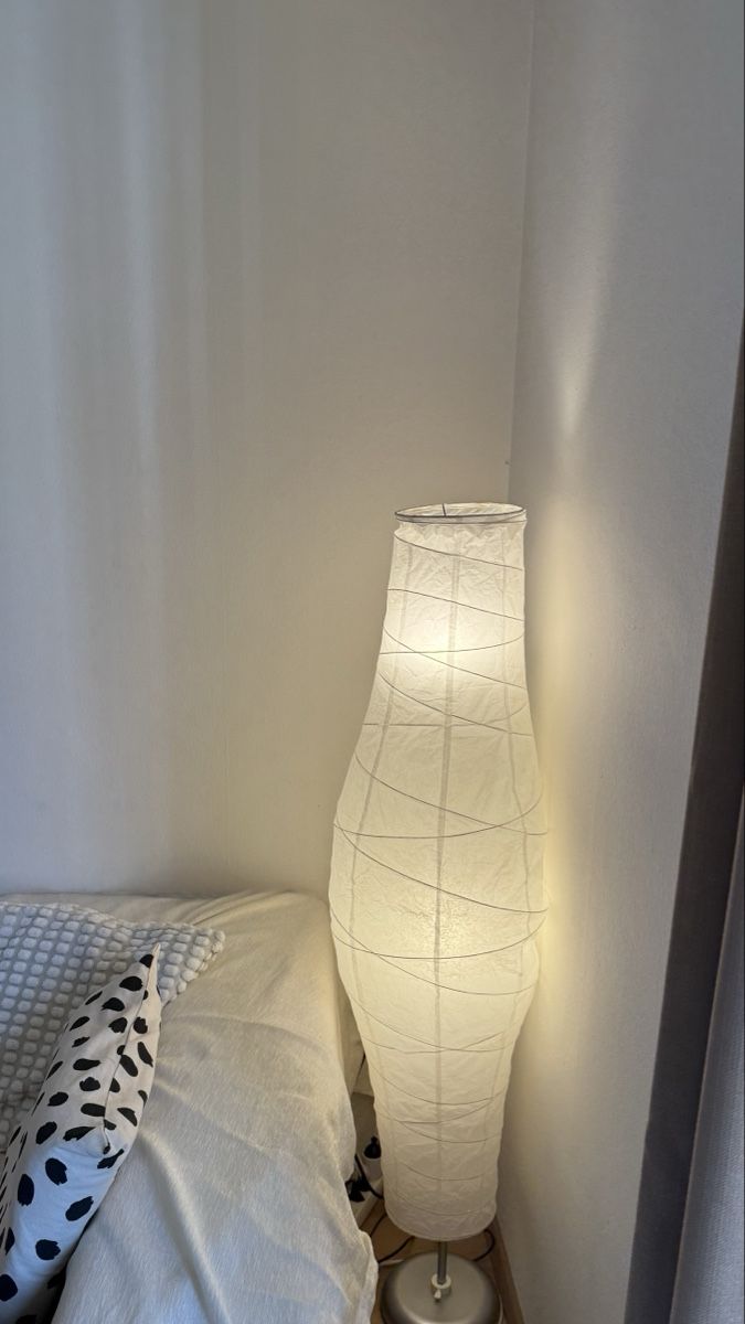 Lampade: Stehlampe - Paper Floor Lamp  – Usato da Zürich venduto da ece_nqv9