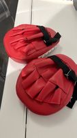 Rote Box-/Trainingshandschuhe