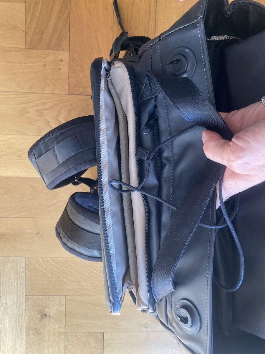 North Face Rucksäcke: The North Face Base Commuter Pack Rucksack – Gebraucht aus Zürich von rotschwarzkaeppchen 6