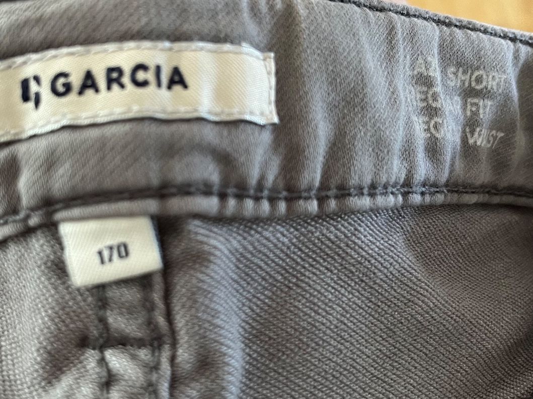 Pantaloni: Shorts Garcia grau 170 regular fit – Usato da Horgen venduto da Hoppelhase11 2