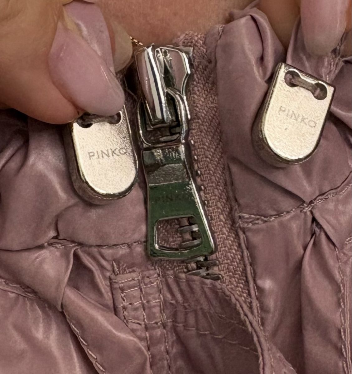 Pinko Giacche: Bellissimo bomberino PINKO – Nuovo (secondo la descrizione) da Chiasso venduto da myt_k8rf 6