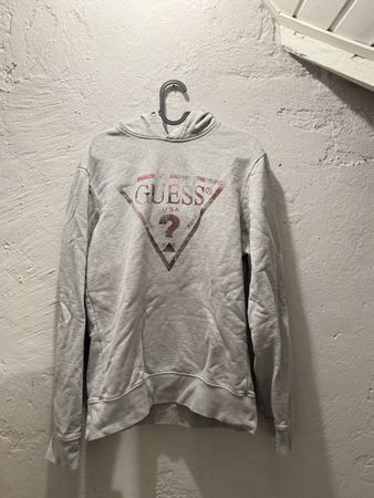 Guess hoodie
