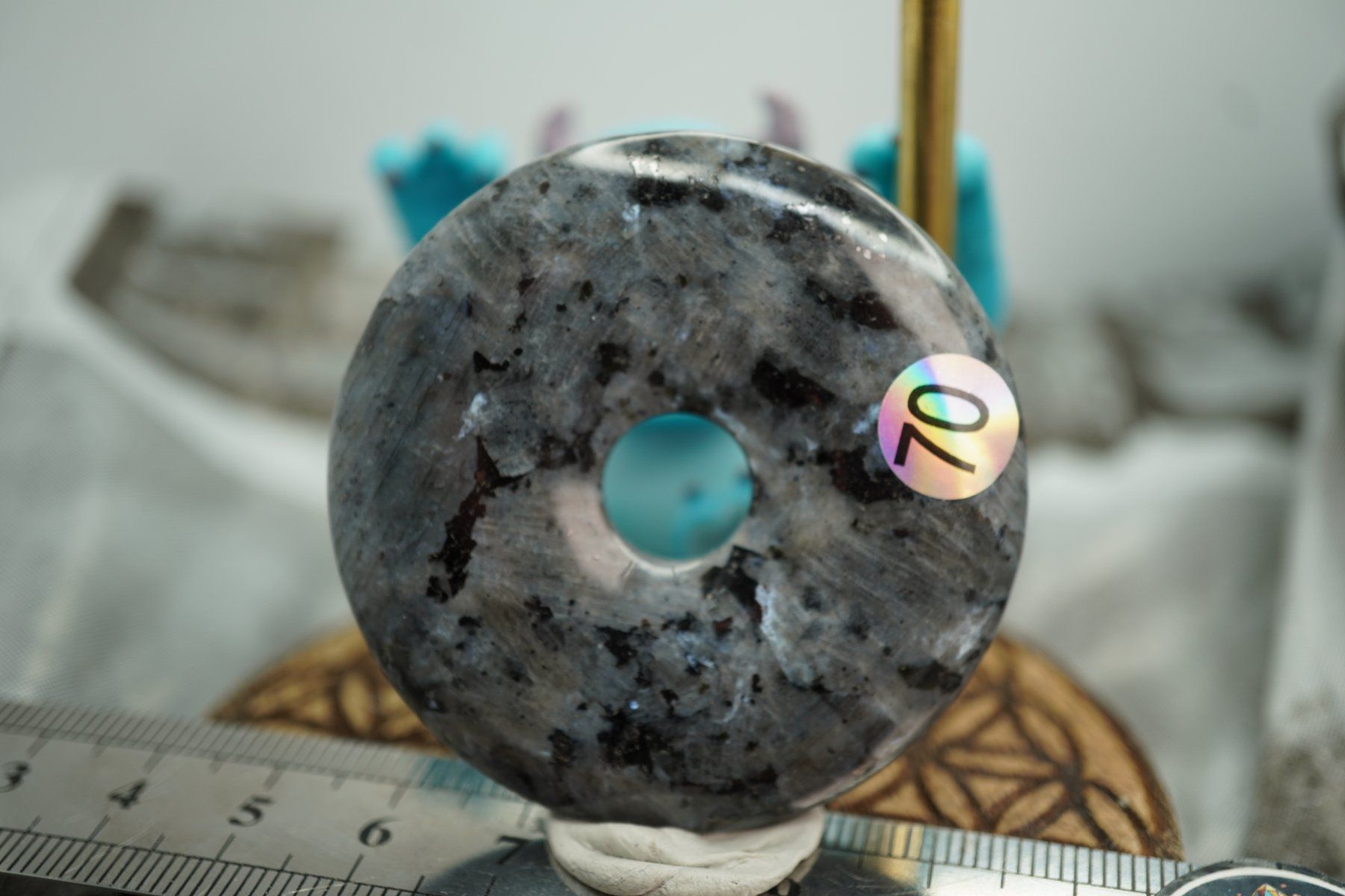 Minerali & Pietre curative: Lavrakit  Pi Scheibe  ca 50mm   ab  1.-     Räumung – Nuovo e nell'imballaggio originale da Eschenbach SG venduto da topstone 2
