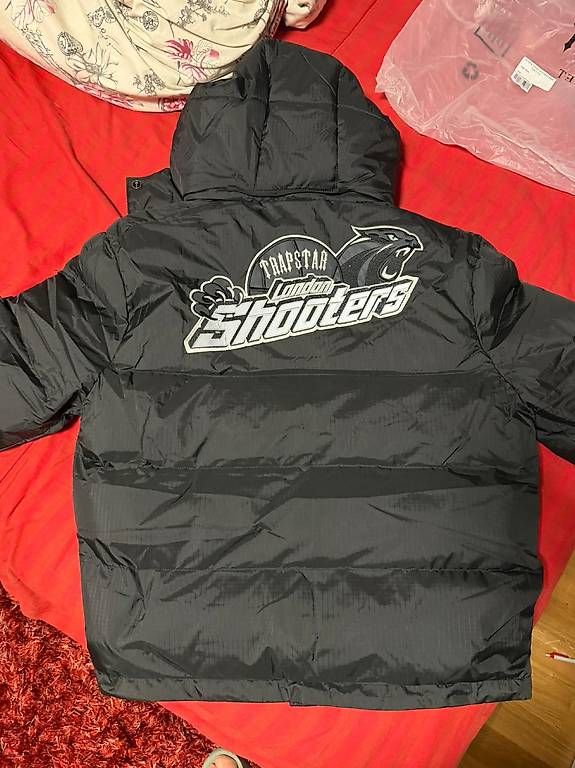 Trapstar Giacche: Trapstar Jacke – Usato da Bern venduto da Des.bll 1