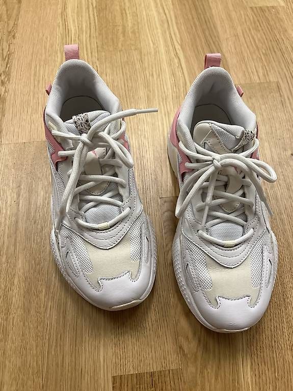 Chaussures femmes: Puma RS – D'occasion à Ostermundigen par mara_rebecca