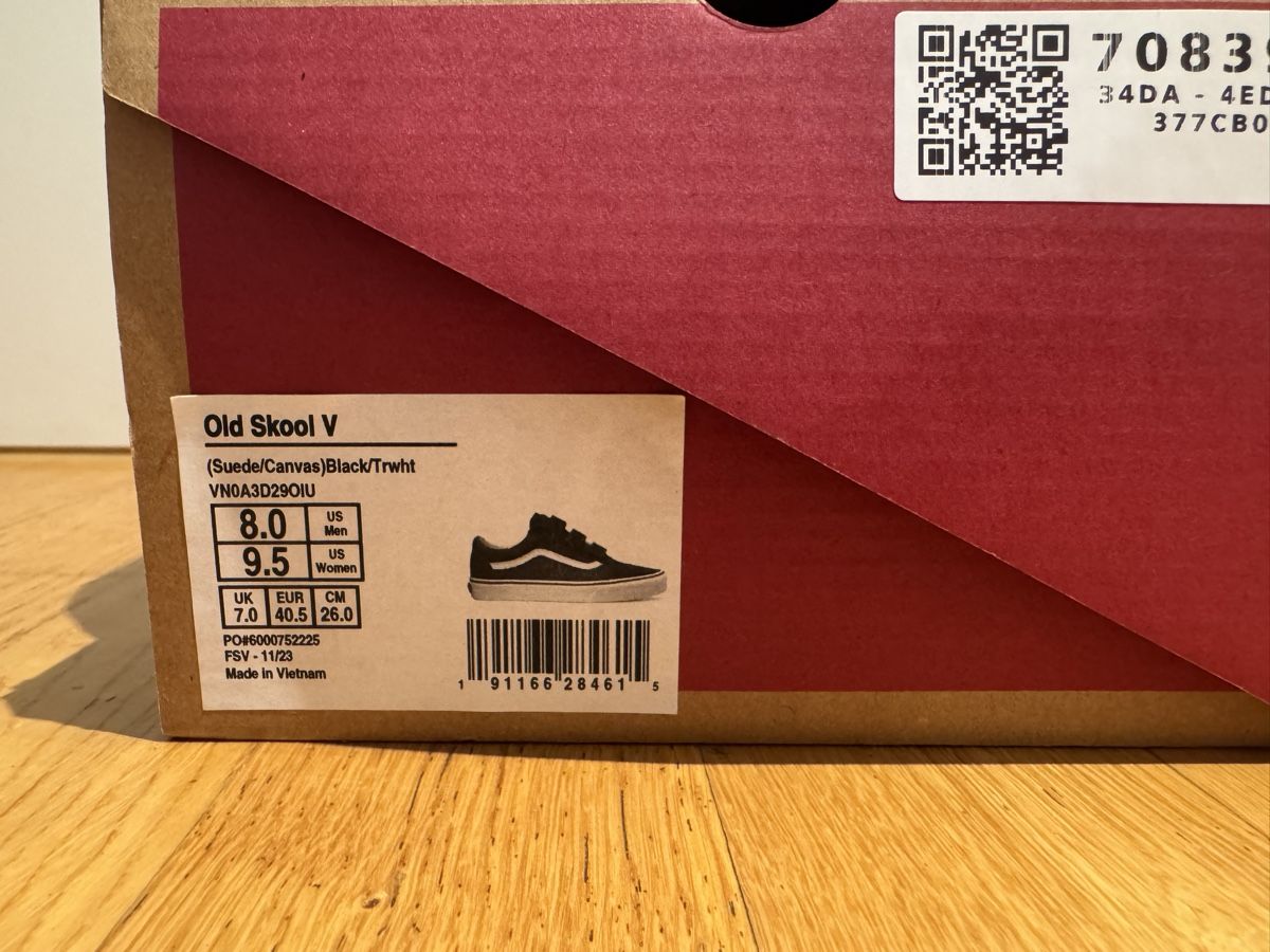 Vans Scarpe da uomo: Vans Old Skool Velevt Gr:40,5 – Usato da Sissach venduto da Kicks13 3