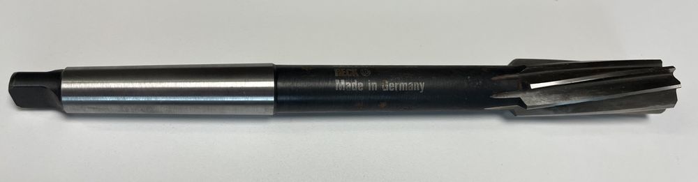 Tous les outils: Maschinenreibahle 22H7  Spiralbohrer 21.75   HSS – D'occasion à Untervaz par Xun 3